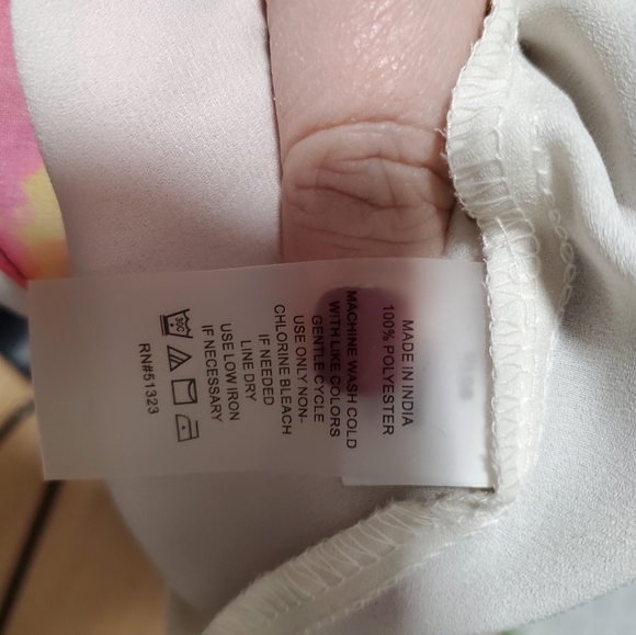 Vince Camuto Floral Water Colored Midi Dress 1X - Picture 9 of 9